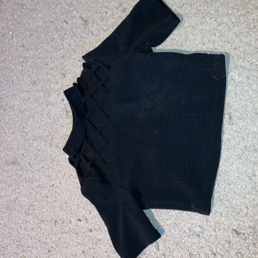 Black crop top